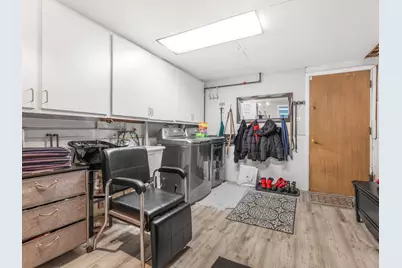 124 S Fairlane Avenue, Elmhurst, IL 60126 - Photo 25