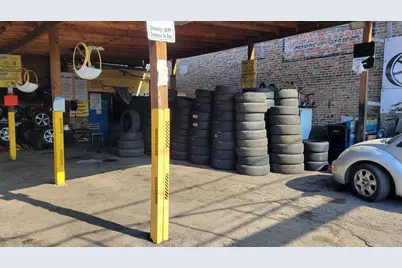 2427 W 47th Street, Chicago, IL 60632 - Photo 5