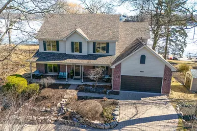 42429 N Woodbine Avenue, Antioch, IL 60002 - Photo 1