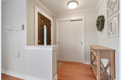 1915 Glenview Avenue, Park Ridge, IL 60068 - Photo 3