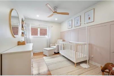 1915 Glenview Avenue, Park Ridge, IL 60068 - Photo 9