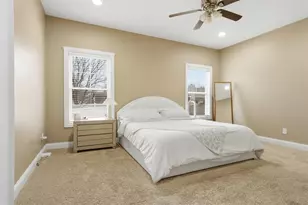 404 Victoria Dr, Washington, IL 61571 - Photo 15