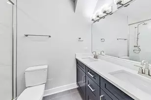 6527 N Newgard Ave, Chicago, IL 60626 - Photo 11