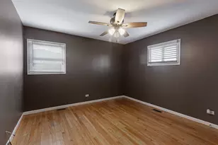 3708 Anne St, McHenry, IL 60050 - Photo 9