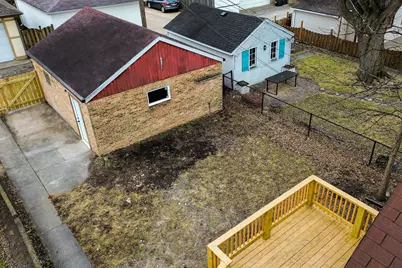 6015 Crain Street, Morton Grove, IL 60053 - Photo 33