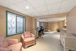 1180 Delta Dr, Elgin, IL 60123 - Photo 19