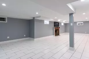 9950 S Hamilton Ave, Chicago, IL 60643 - Photo 21