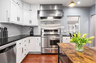 9950 S Hamilton Ave, Chicago, IL 60643 - Photo 5