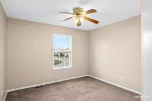 16141 Laurel Oak Dr, Crest Hill, IL 60403 - Photo 15