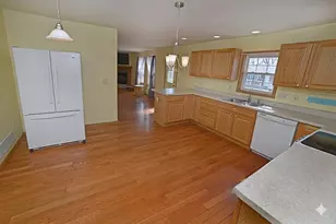 420 Adams St, Ottawa, IL 61350 - Photo 7