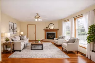 420 Adams St, Ottawa, IL 61350 - Photo 3