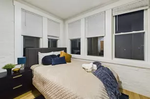 2437 W Walton St, Chicago, IL 60622 - Photo 13