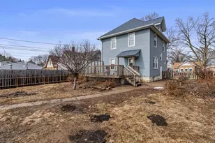 2416 21st Ave, Rock Island, IL 61201 - Photo 7