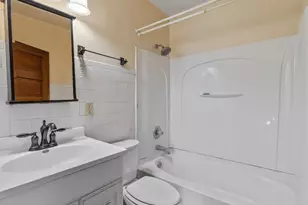 2416 21st Ave, Rock Island, IL 61201 - Photo 35