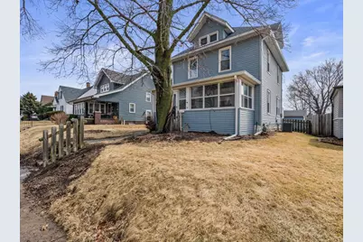 2416 21st Avenue, Rock Island, IL 61201 - Photo 3