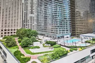 225 N Columbus Dr, Chicago, IL 60601 - Photo 23