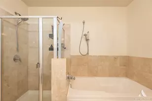 225 N Columbus Dr, Chicago, IL 60601 - Photo 15