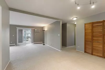 525 S Cleveland Avenue #208, Arlington Heights, IL 60005 - Photo 7