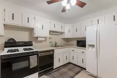 525 S Cleveland Avenue #208, Arlington Heights, IL 60005 - Photo 9