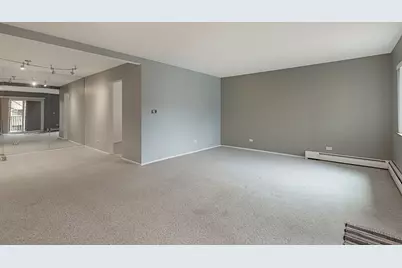 525 S Cleveland Avenue #208, Arlington Heights, IL 60005 - Photo 5