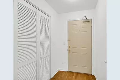 8000 Kilpatrick Avenue #3F, Skokie, IL 60076 - Photo 15