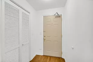 8000 Kilpatrick Ave, Skokie, IL 60076 - Photo 15