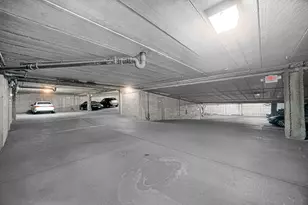 8000 Kilpatrick Ave, Skokie, IL 60076 - Photo 21