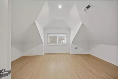 6119 N Mason Avenue, Chicago, IL 60646 - Photo 31