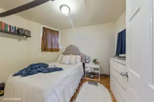 613 W Surf St, Chicago, IL 60657 - Photo 11