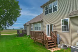 1652 Overlook Dr, Dixon, IL 61021 - Photo 21