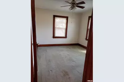 8300 Us-150 Highway, Coal Valley, IL 61240 - Photo 13