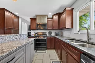 6395 Pine Bluff Rd, Morris, IL 60450 - Photo 13