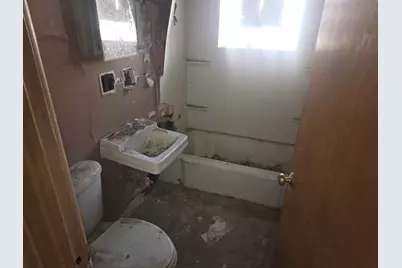 16136 Halsted Street, Harvey, IL 60426 - Photo 23