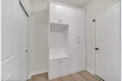 25 Commons Circle, Hawthorn Woods, IL 60047 - Photo 15