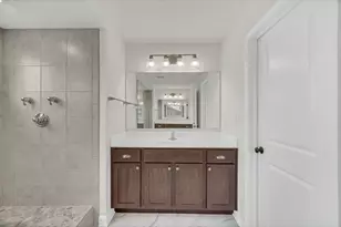 25 Commons Cir, Hawthorn Woods, IL 60047 - Photo 21