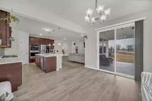 25 Commons Cir, Hawthorn Woods, IL 60047 - Photo 13