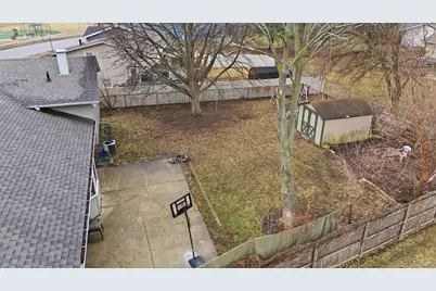 1348 Sheffield Drive, Elgin, IL 60123 - Photo 17