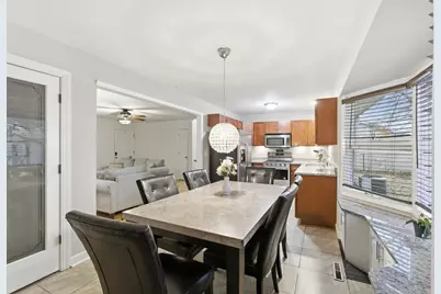 1348 Sheffield Drive, Elgin, IL 60123 - Photo 9