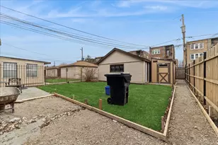 8833 S Dorchester Ave, Chicago, IL 60619 - Photo 23