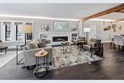 2712 W Sunnyside Avenue, Chicago, IL 60625 - Photo 5