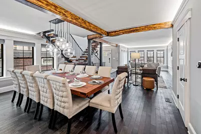 2712 W Sunnyside Avenue, Chicago, IL 60625 - Photo 9