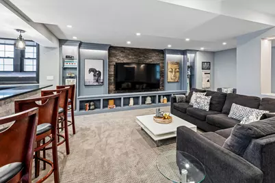 2712 W Sunnyside Avenue, Chicago, IL 60625 - Photo 33