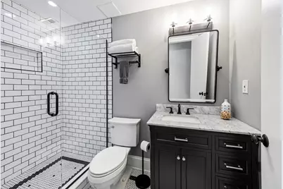 2712 W Sunnyside Avenue, Chicago, IL 60625 - Photo 39