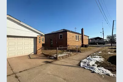 12484 S Michigan Avenue, Chicago, IL 60628 - Photo 3