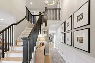 657 W Revere Ln, Palatine, IL 60067 - Photo 3