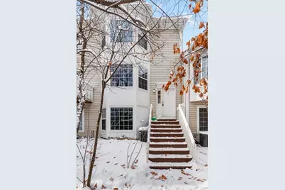 34 S Macgillis Drive #34, Round Lake, IL 60073 - Photo 1