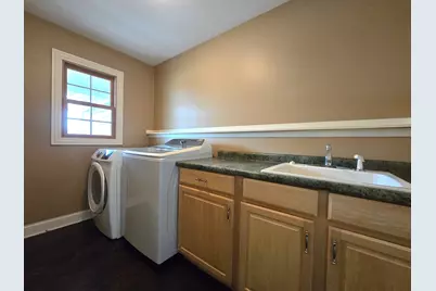 1123 Meadow Path, Manteno, IL 60950 - Photo 11