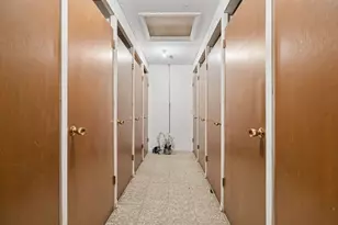 7510 Farmingdale Dr, Darien, IL 60561 - Photo 17