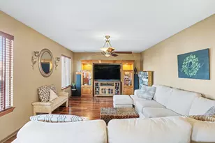 21020 W Ardmore Cir, Plainfield, IL 60544 - Photo 7