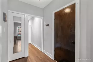 1057 W Columbia Ave, Chicago, IL 60626 - Photo 3